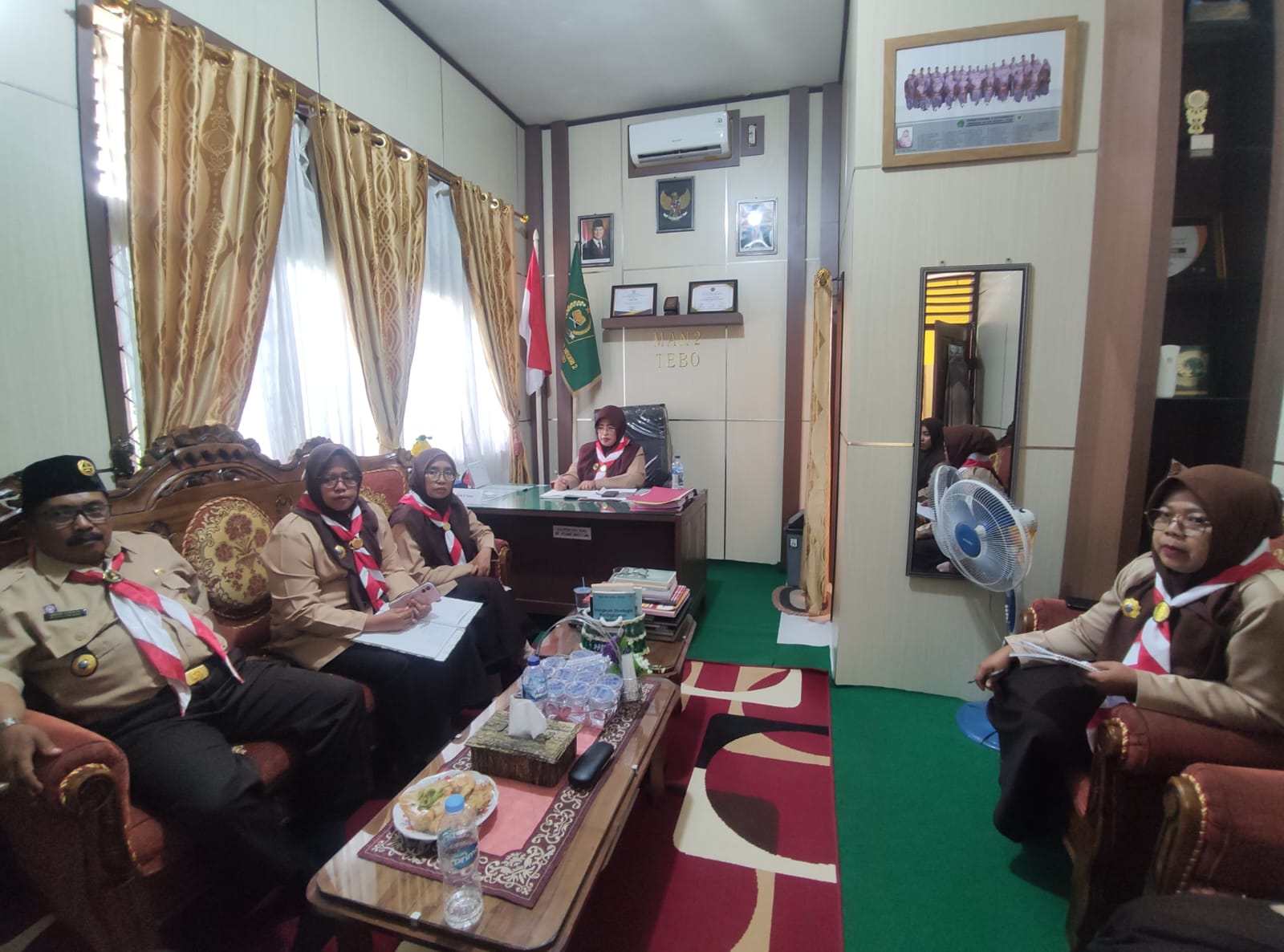 MANTAPKAN PERSIAPAN RANGKAIAN HUT RI KE â€“ 80, MAN 2 GELAR RAPAT KOORDINASI.