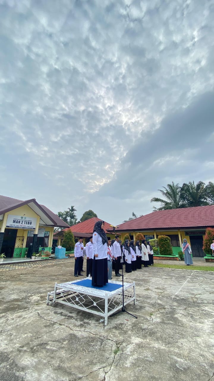 MAN 2 TEBO GELAR UPACARA HARI KEBANGKITAN NASIONAL KE 117 MAN 2 TEBO GELAR UPACARA HARI KEBANGKITAN NASIONAL KE 117