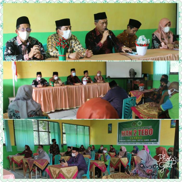 Guru Harus Menjadi Role Model atau Teladan Bagi Peserta Didik Guru Harus Menjadi Role Model atau Teladan Bagi Peserta Didik