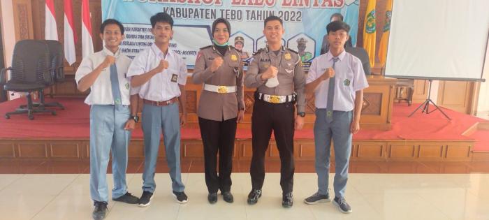 MAN 2 Tebo Berpartisipasi Pada Pelopor Keselamatan Berlalu Lintas Dan Workshop Lalu Lintas MAN 2 Tebo Berpartisipasi Pada Pelopor Keselamatan Berlalu Lintas Dan Workshop Lalu Lintas