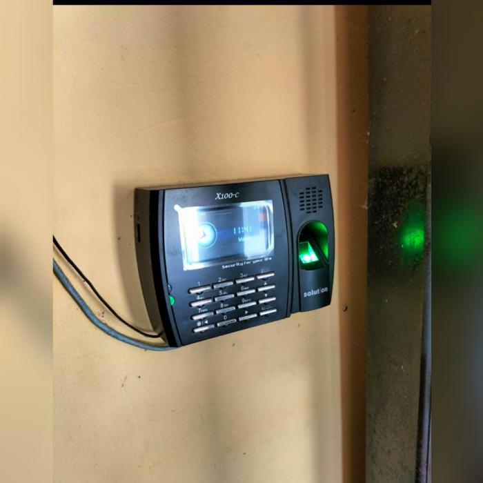 MAN 2 Tebo Kembali Terapkan Absensi Fingerprint 