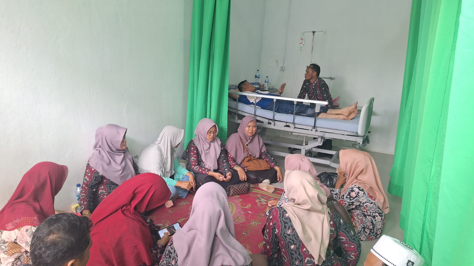 Kegiatan Sosial MAN 2 Tebo Pererat Hubungan Silaturrahmi Kegiatan Sosial MAN 2 Tebo Pererat Hubungan Silaturrahmi