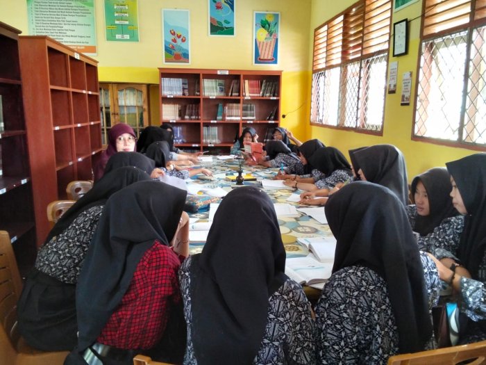 Perpustakaan MAN 2 Tebo  Dorong Minat Baca Peserta Didik