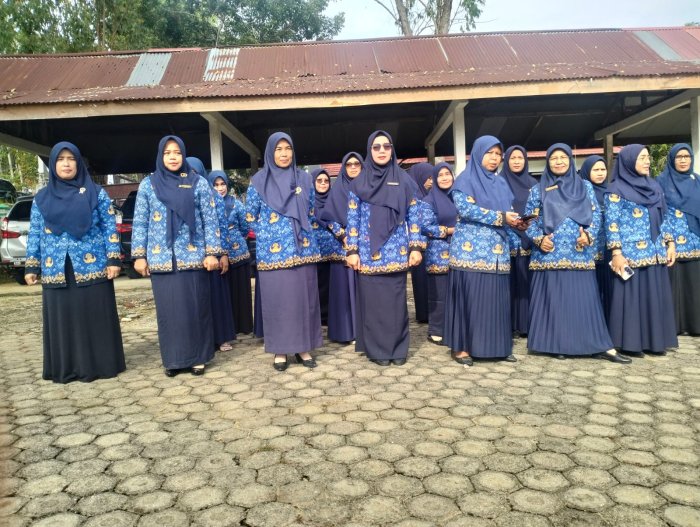 Kepala MAN 2 Tebo beserta Kepala TU MAN 2 Tebo mengikuti Upacara Kedisiplinan di Lingkungan Kementerian Agama Tebo