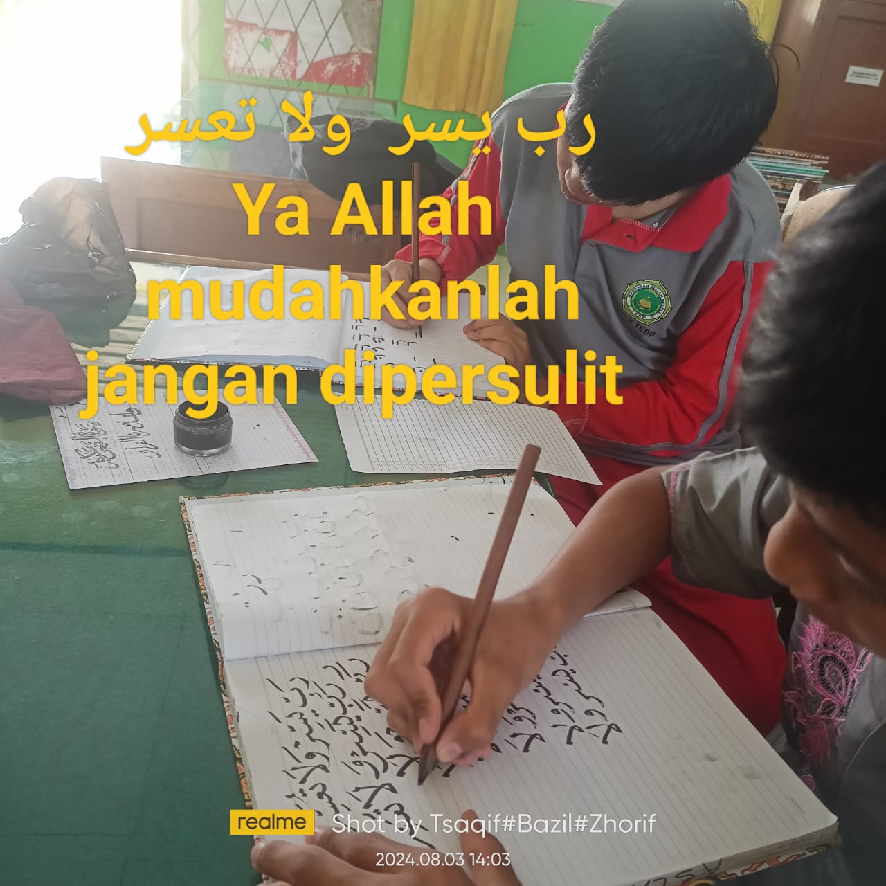 KEMBANGKAN BAKAT SISWA MAN 2 TEBO MELALUI EKSTRAKURIKULER KALIGRAFI KEMBANGKAN BAKAT SISWA MAN 2 TEBO MELALUI EKSTRAKURIKULER KALIGRAFI