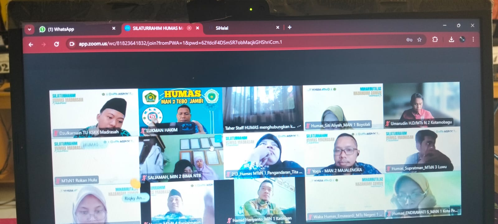 HUMAS MAN 2 TEBO MENGIKUTI SILATURAHIM HUMAS MADRASAH NASIONAL 2025 MELALUI ZOOM METING.