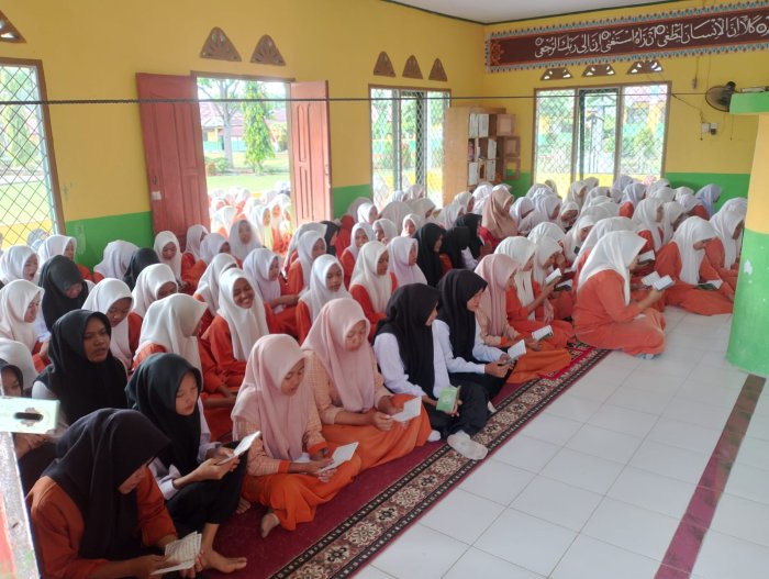 MAN 2 Tebo Gelar Doa Bersama Sambut OMI TK Provinsi 2025 MAN 2 Tebo Gelar Doa Bersama Sambut OMI TK Provinsi 2025