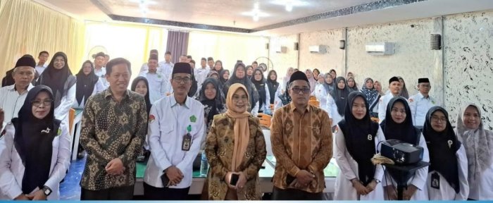 'NGOPI' Bersama Anggota Komisi VIII DPR RI DAPIL Jambi, KBC Action. 'NGOPI' Bersama Anggota Komisi VIII DPR RI DAPIL Jambi, KBC Action.