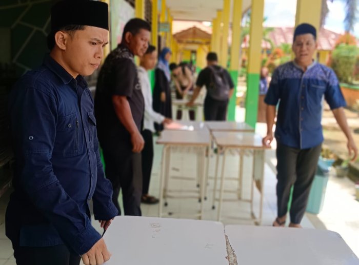 Persiapan Lomba Kaligrafi Gebyar Islami MAN 2 Tebo 2025 Persiapan Lomba Kaligrafi Gebyar Islami MAN 2 Tebo 2025
