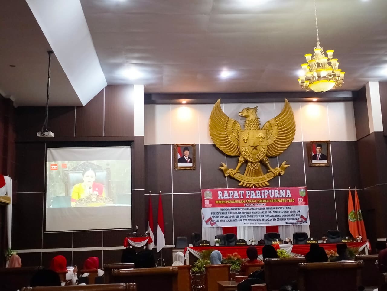 KEPALA MAN 2 TEBO HADIRI RAPAT PARIPURNA HUT RI KE-80