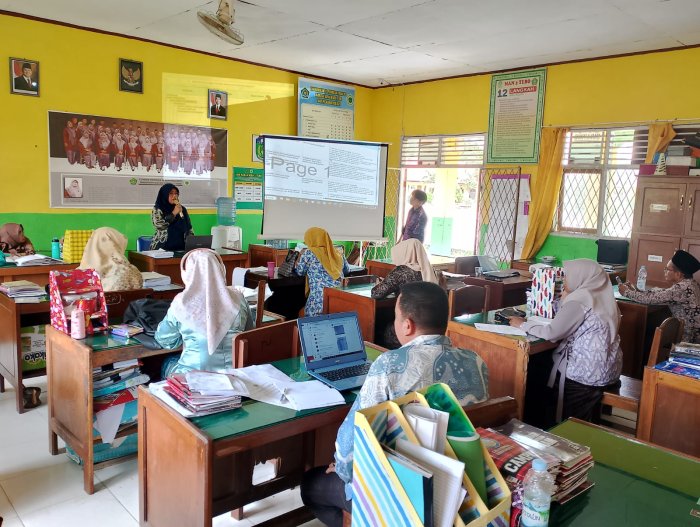 MAN 2 Tebo Bahas Enam Area Zona Integritas