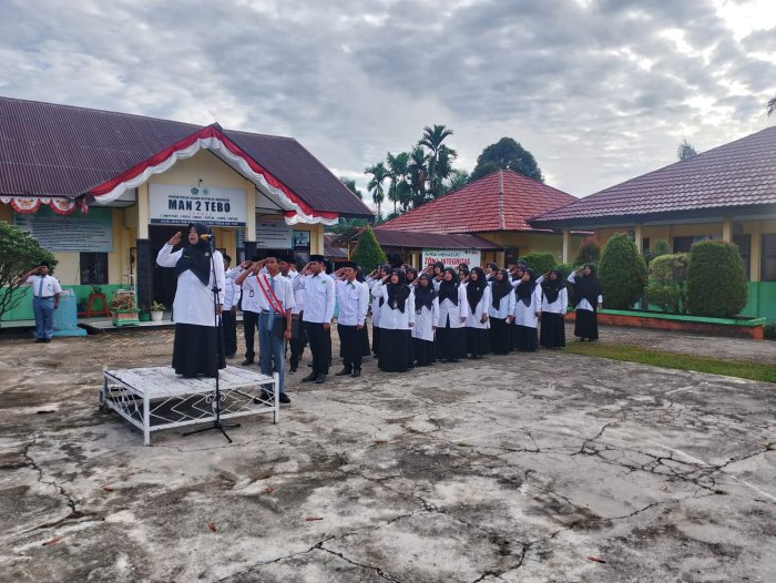 Pembina OSIM MAN 2 Tebo Dorong Siswa Gali Potensi Diri Pembina OSIM MAN 2 Tebo Dorong Siswa Gali Potensi Diri