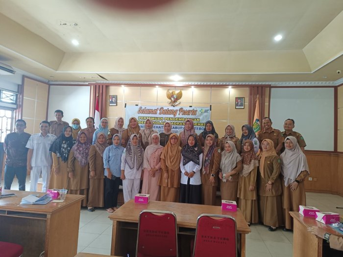 Dinas Kesehatan Tebo Gelar Pertemuan Pengembangan Sekolah Sehat Dinas Kesehatan Tebo Gelar Pertemuan Pengembangan Sekolah Sehat