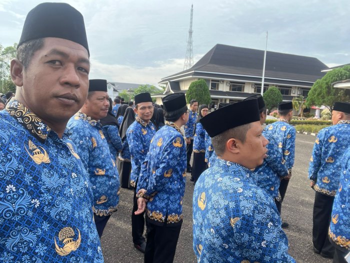 MAN 2 Tebo Ikuti Upacara Hari Pahlawan ke-80 di Kantor Bupati MAN 2 Tebo Ikuti Upacara Hari Pahlawan ke-80 di Kantor Bupati