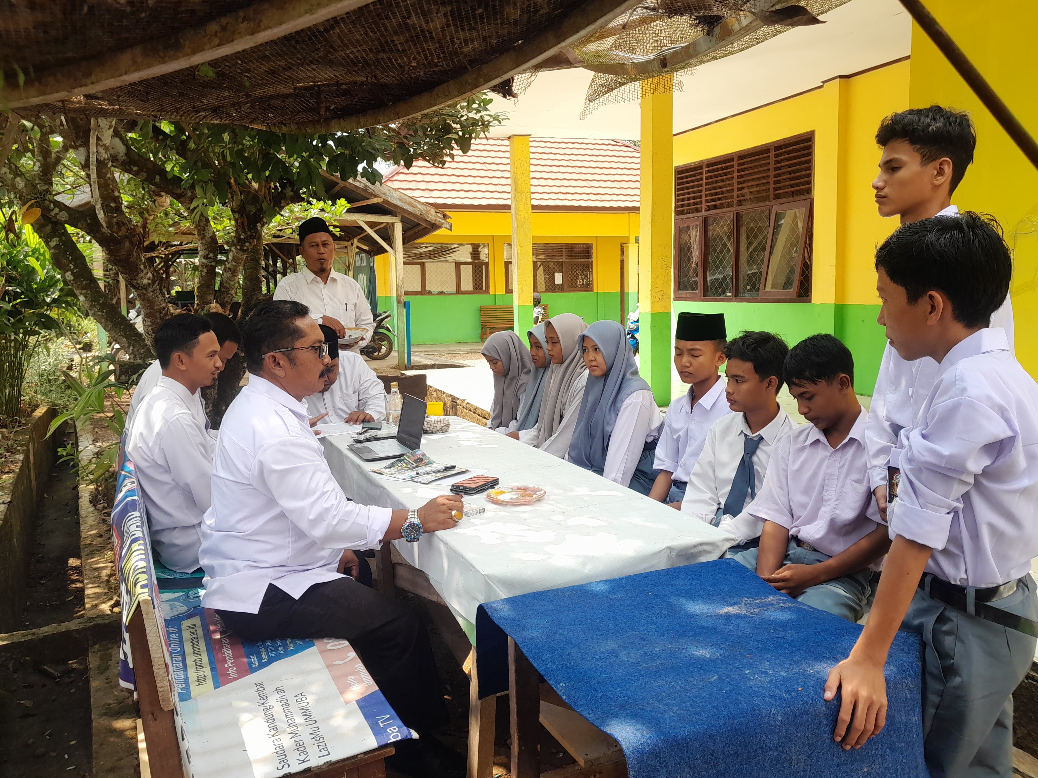 Kalaborasi Guru Bimbingan Konseling dan Pembina Keagamaan Meningkatkan Konsep Penghafal Al-Qur'an 